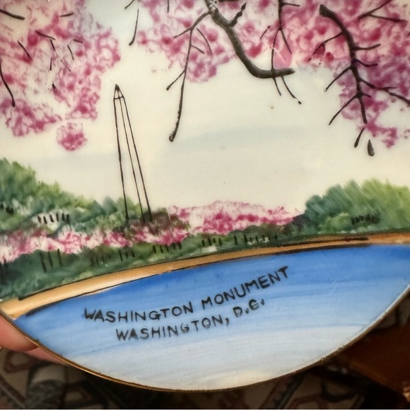 Vintage Washington Monument Souvenir Plate - Hand-Painted Cherry Blossom - Picture 4 of 6